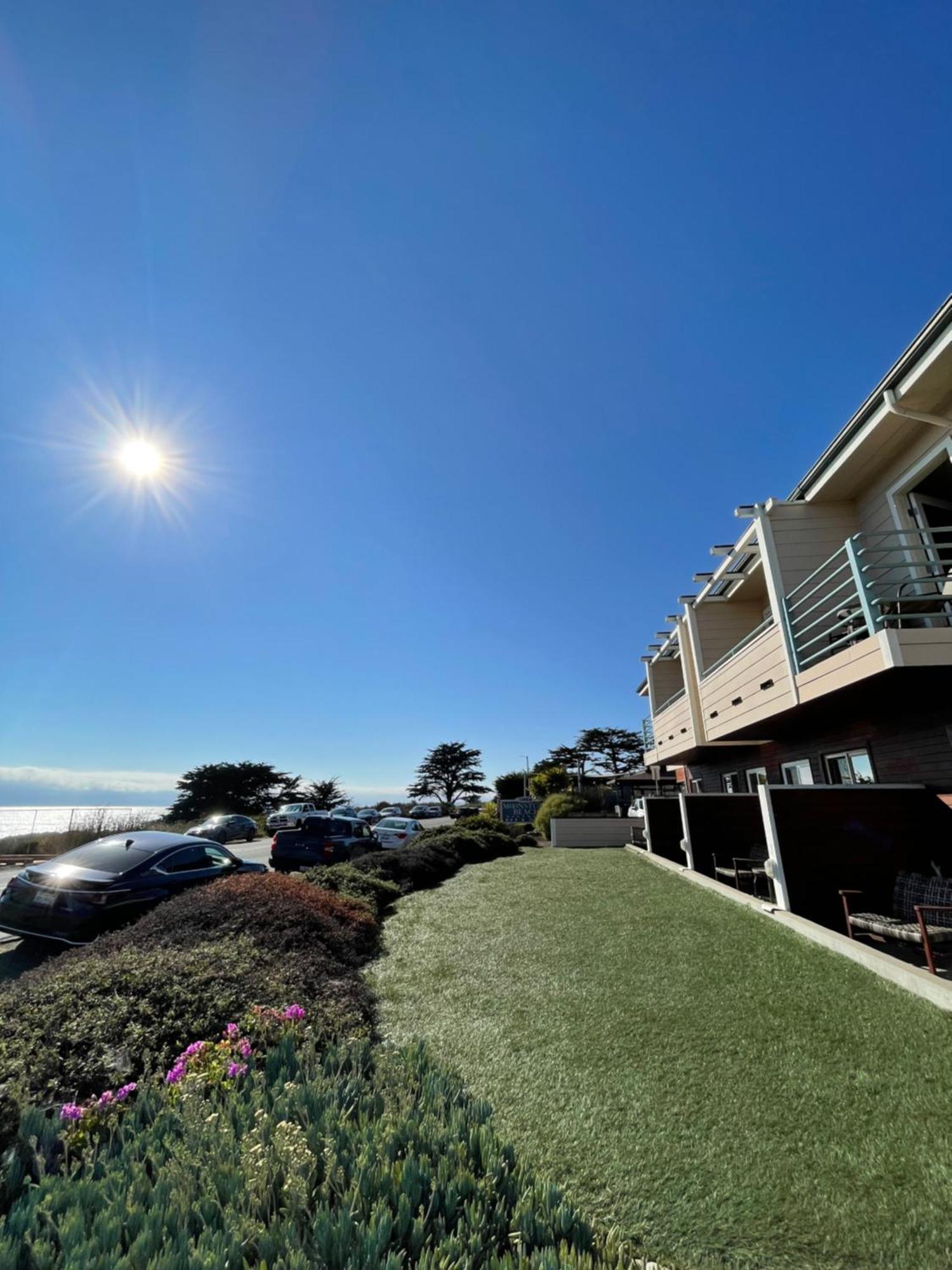 Cambria Landing Inn And Suites Extérieur photo