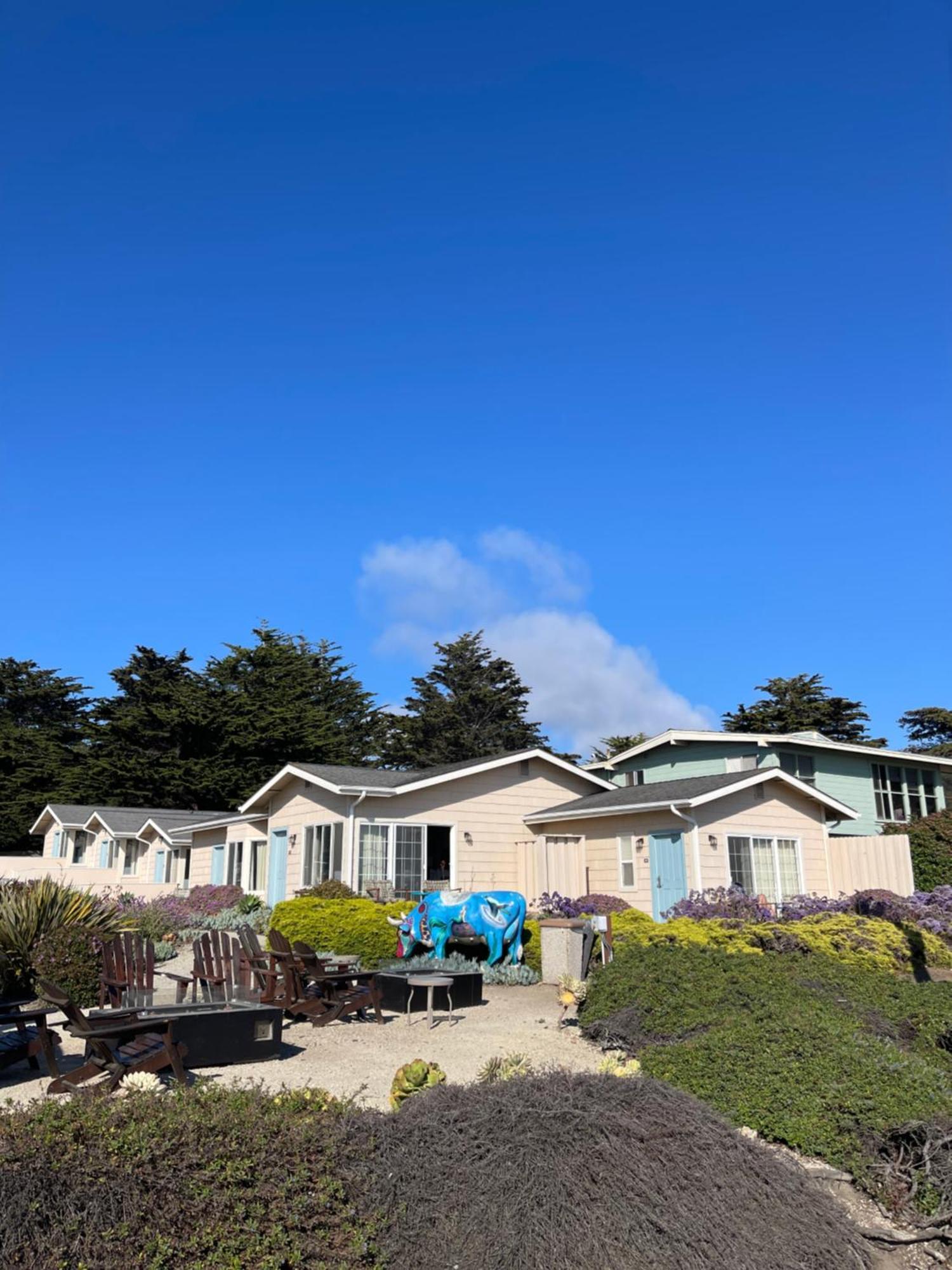 Cambria Landing Inn And Suites Extérieur photo