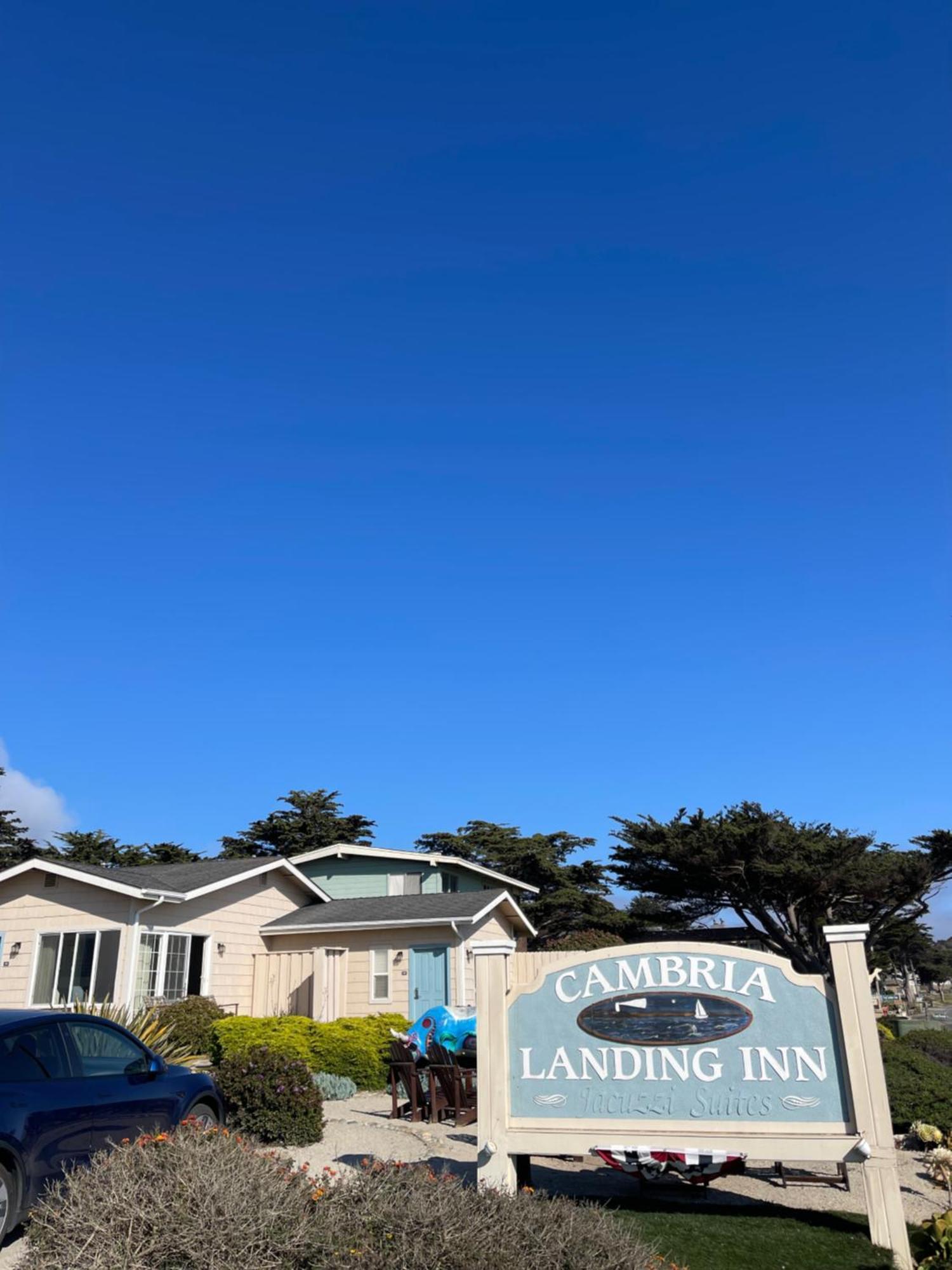 Cambria Landing Inn And Suites Extérieur photo