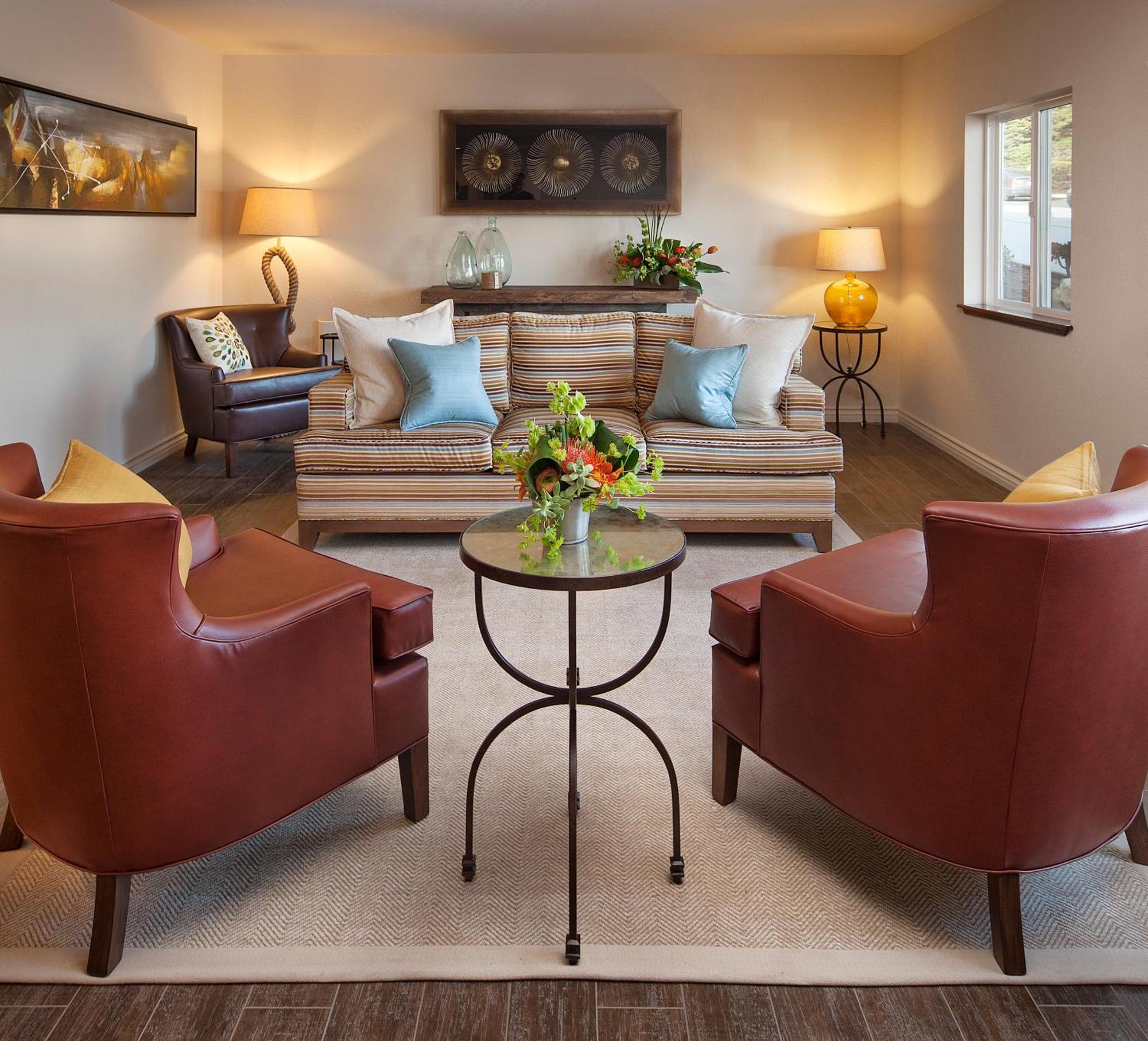 Cambria Landing Inn And Suites Extérieur photo